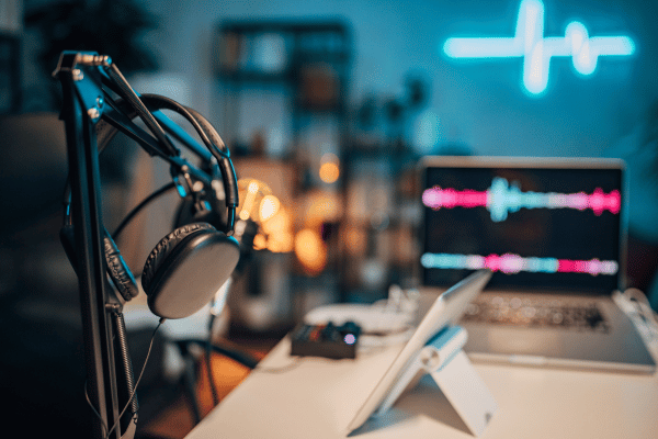 Will Podcasts Become the Key Use Case for AI Dubbing
